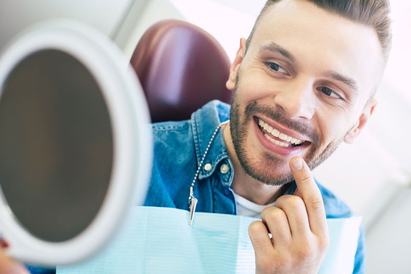 dental-patient-smiling